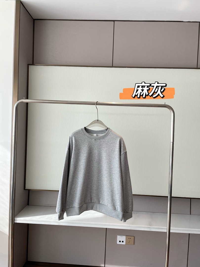 Alo Yoga Accolade Crew Neck Pullover · A2939 — תמונה 51