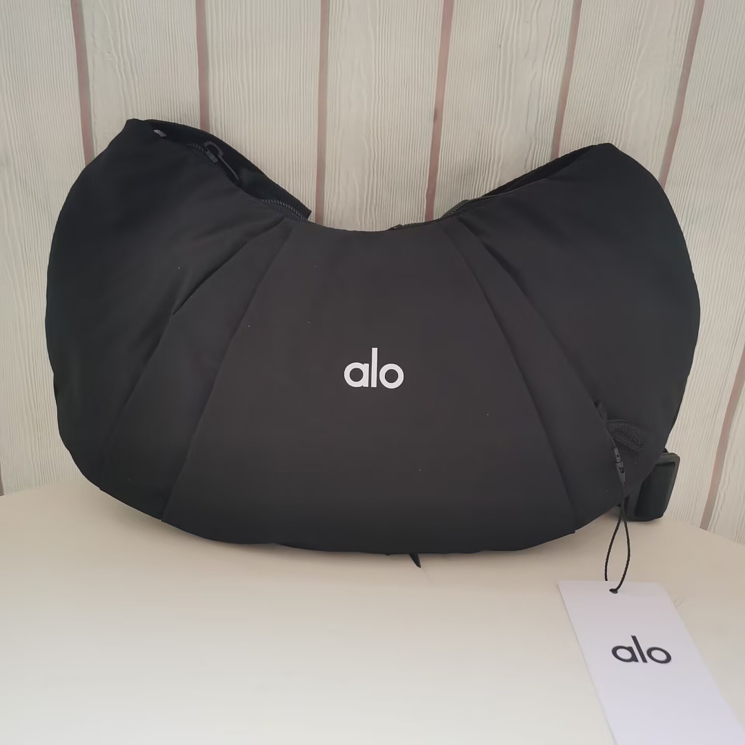 A3480 Alo women crossbody dumpling bag — תמונה 9
