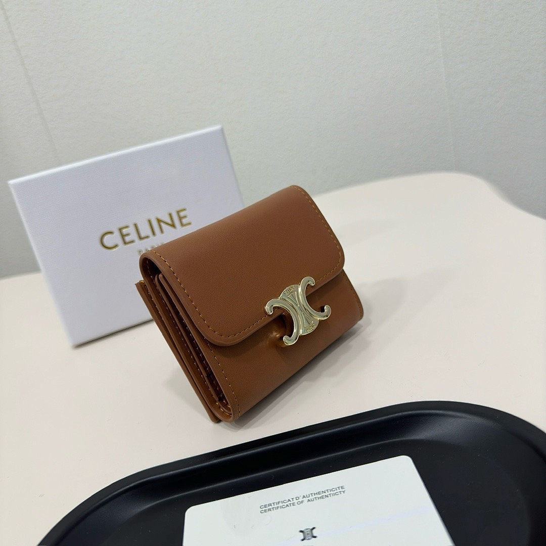 CELINE Triomphe Small Flap Wallet · 5485 — תמונה 29