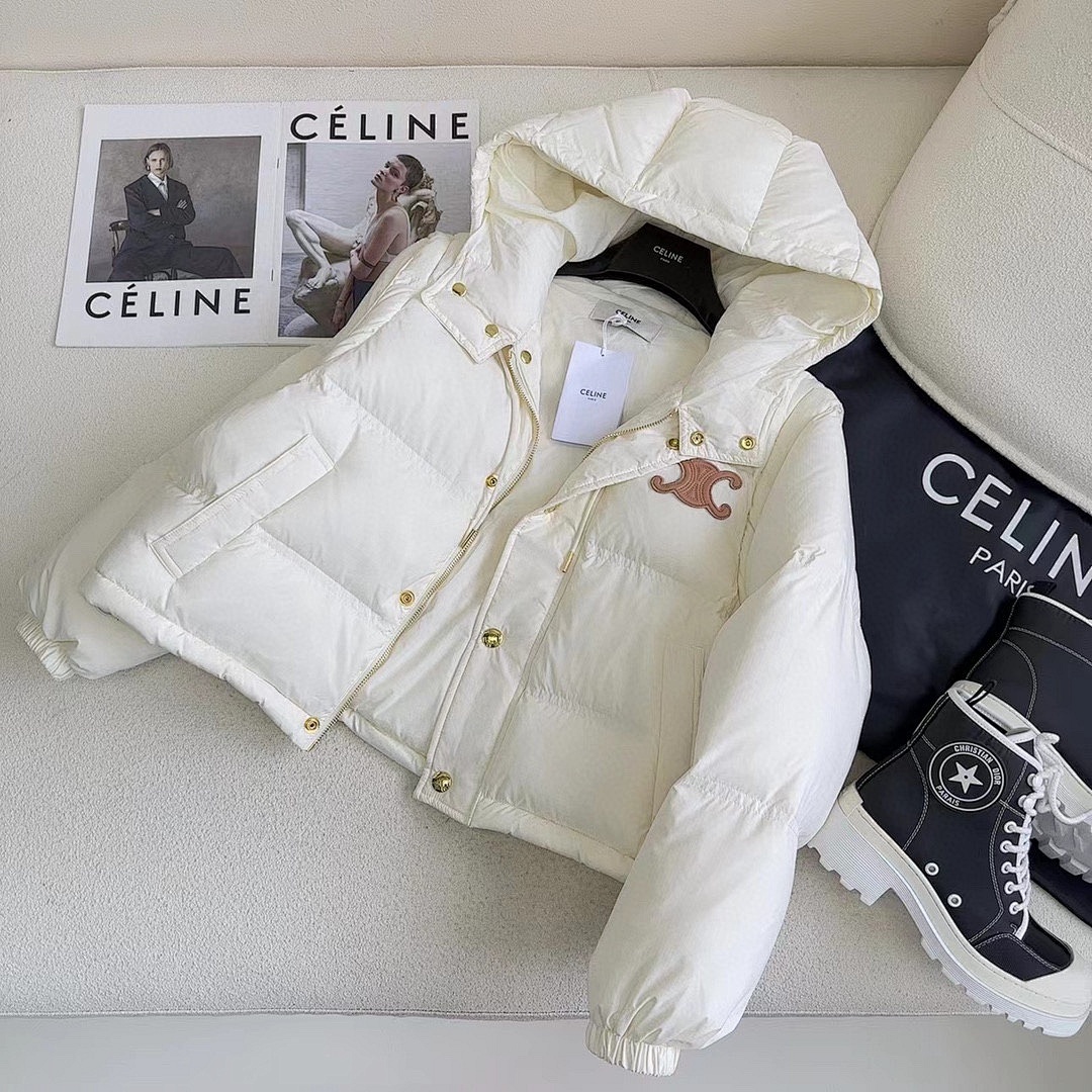 Celine Triomphe Cropped Down Jacket · 4750 — תמונה 12