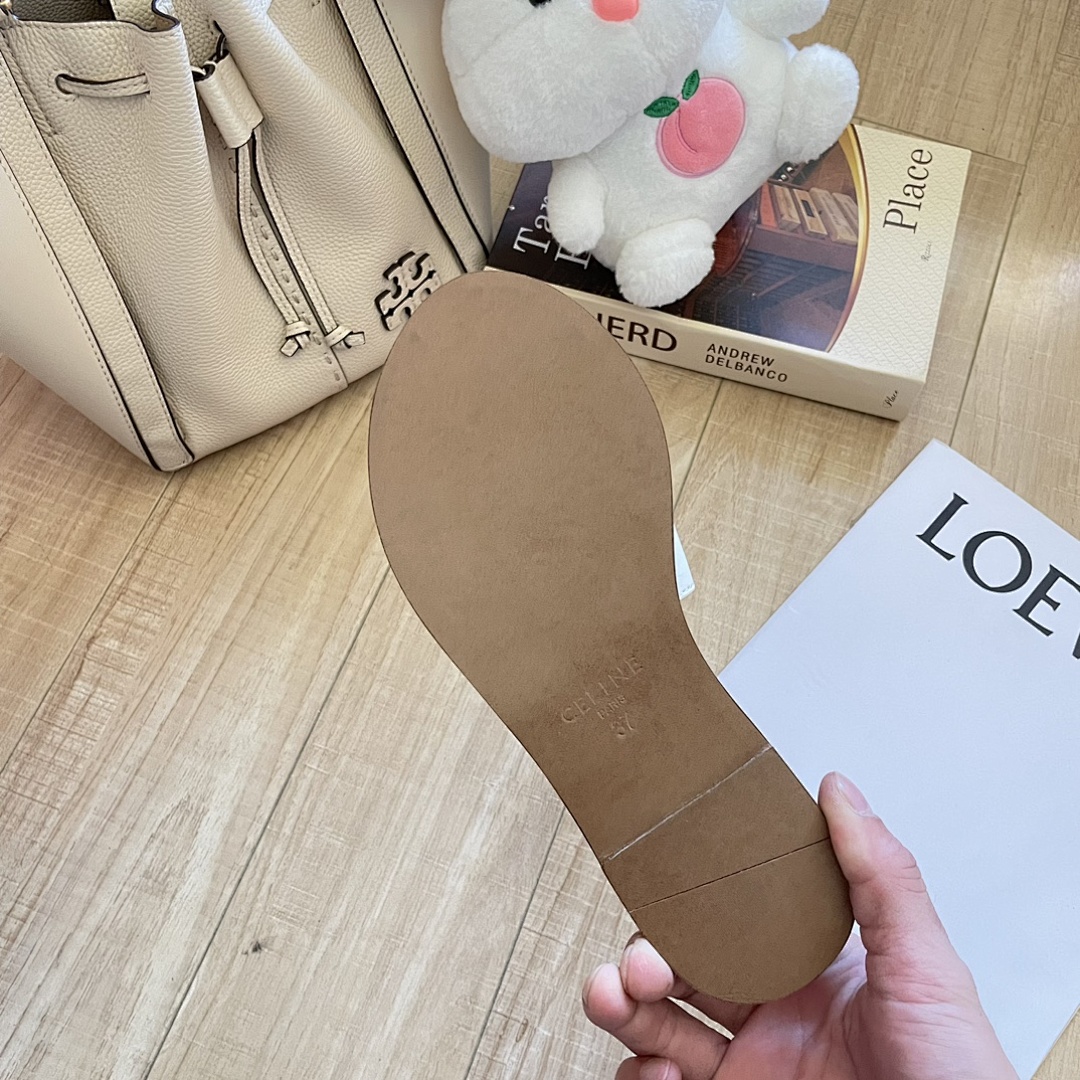Celine Marina Triomphe Mule · 5243 — תמונה 19