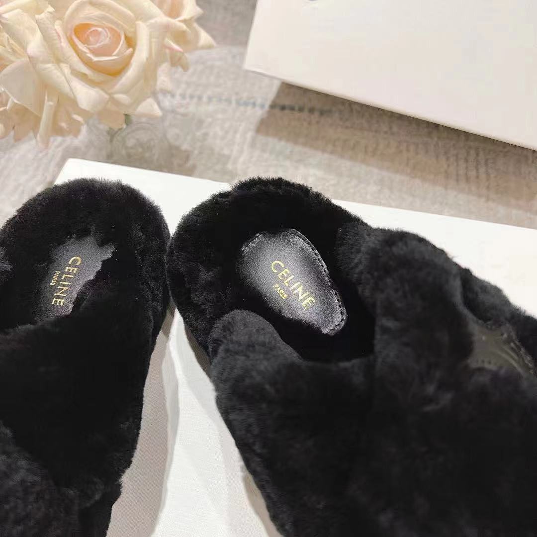 Celine Triomphe Fur Slide · 4989 — תמונה 17