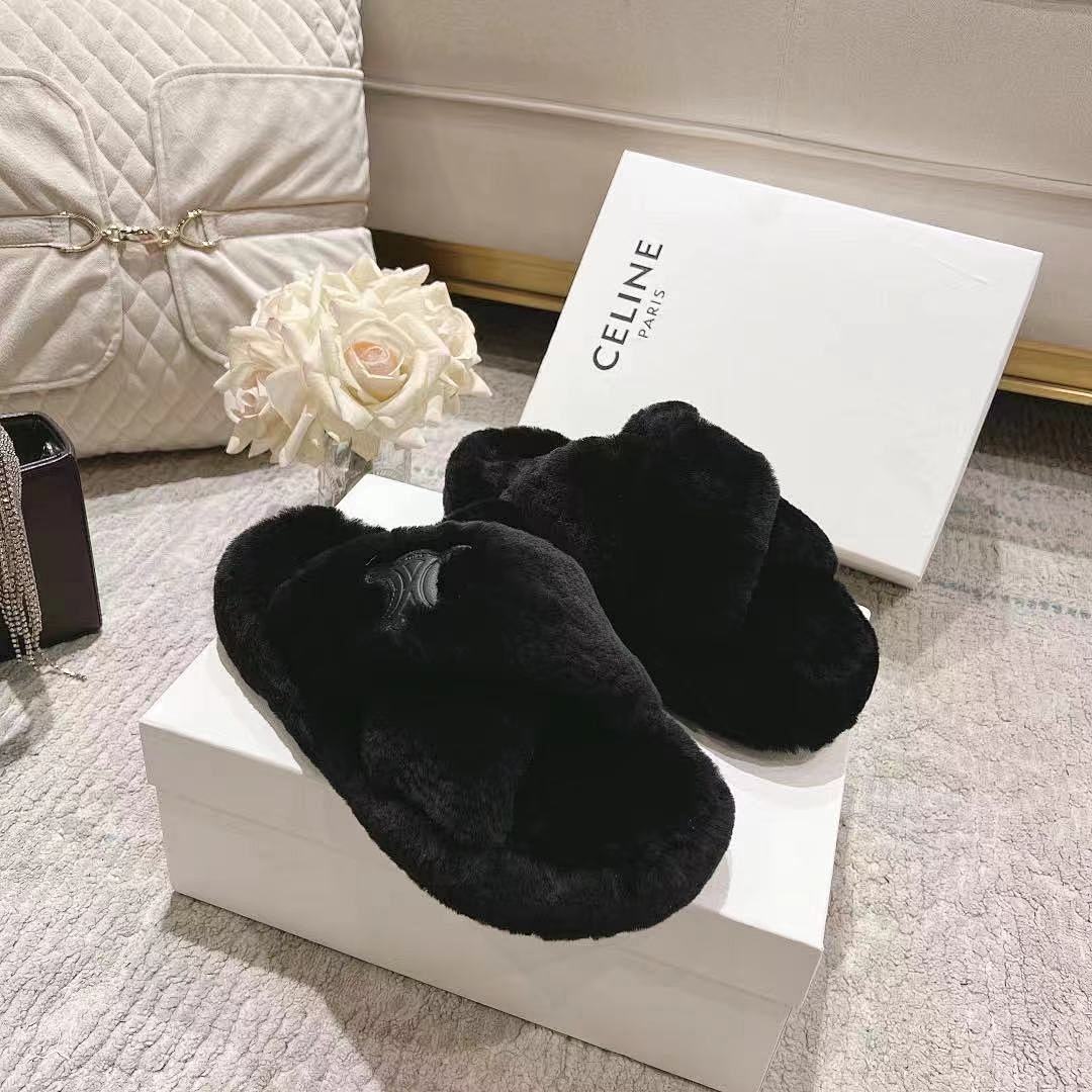 Celine Triomphe Fur Slide · 4989 — תמונה 14