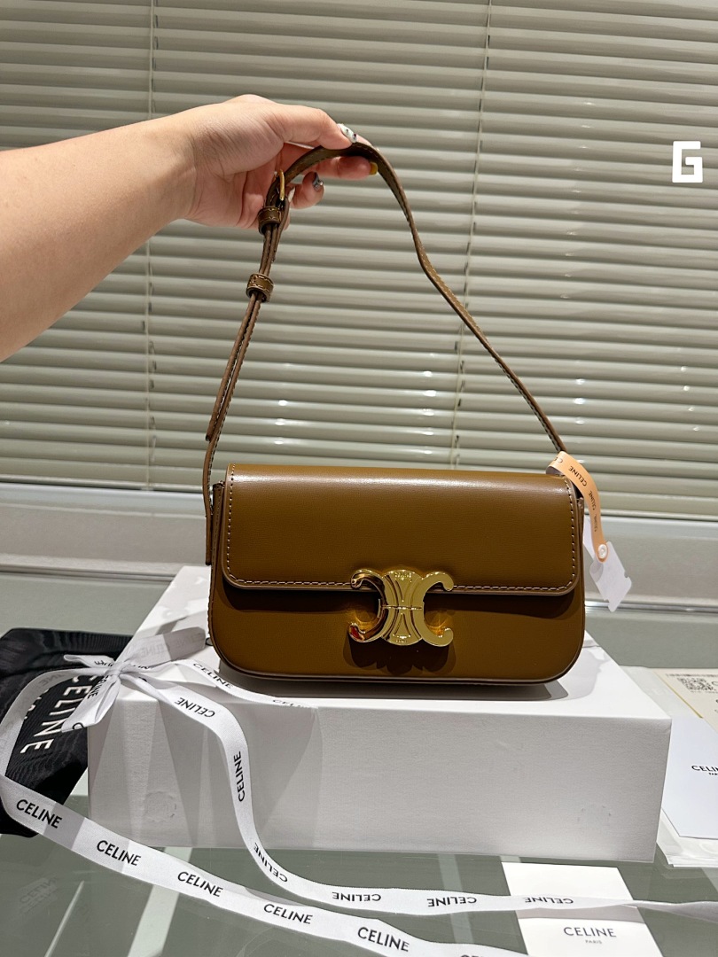 Celine Triomphe Bag · 4672 — תמונה 13