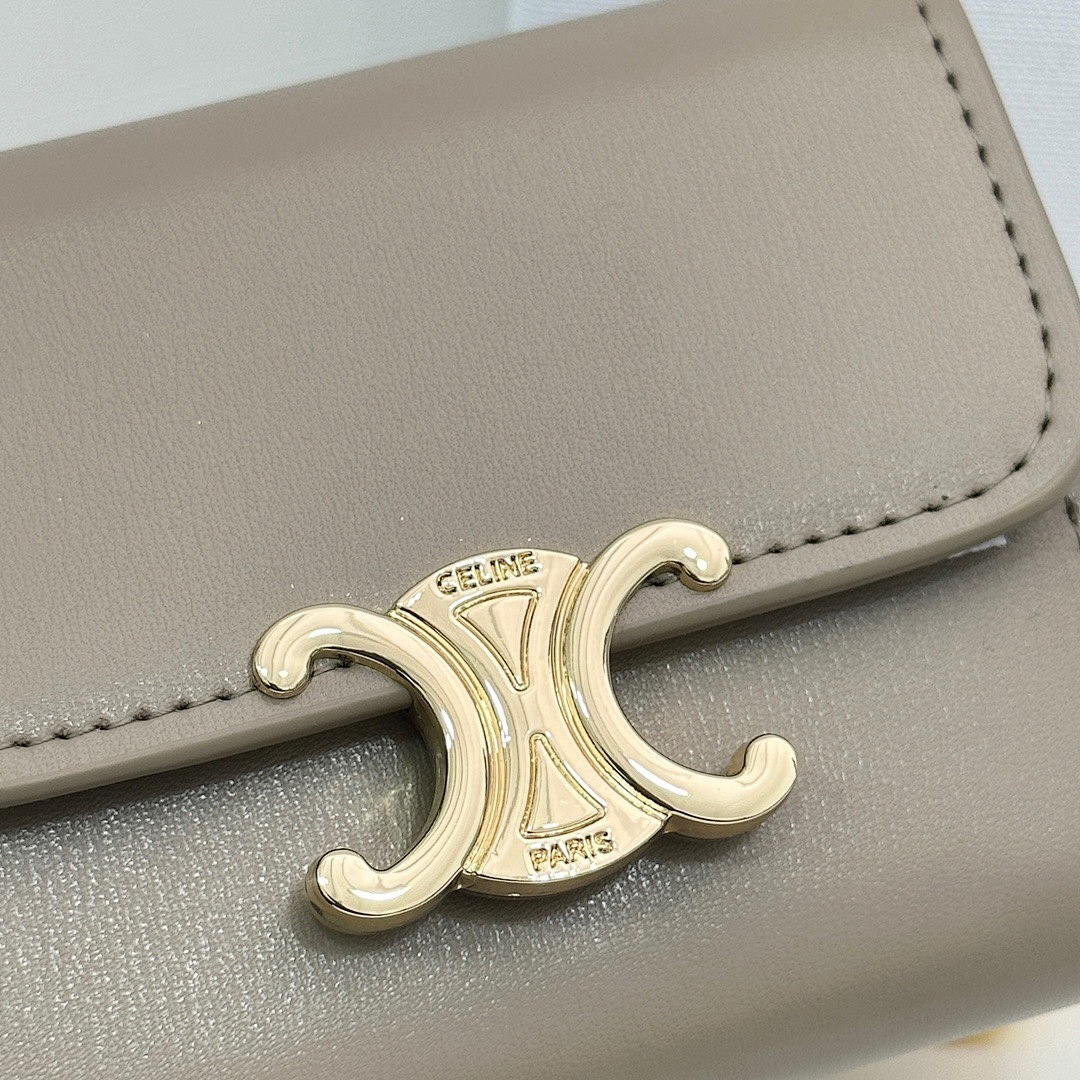 CELINE Triomphe Small Flap Wallet · 5485 — תמונה 22