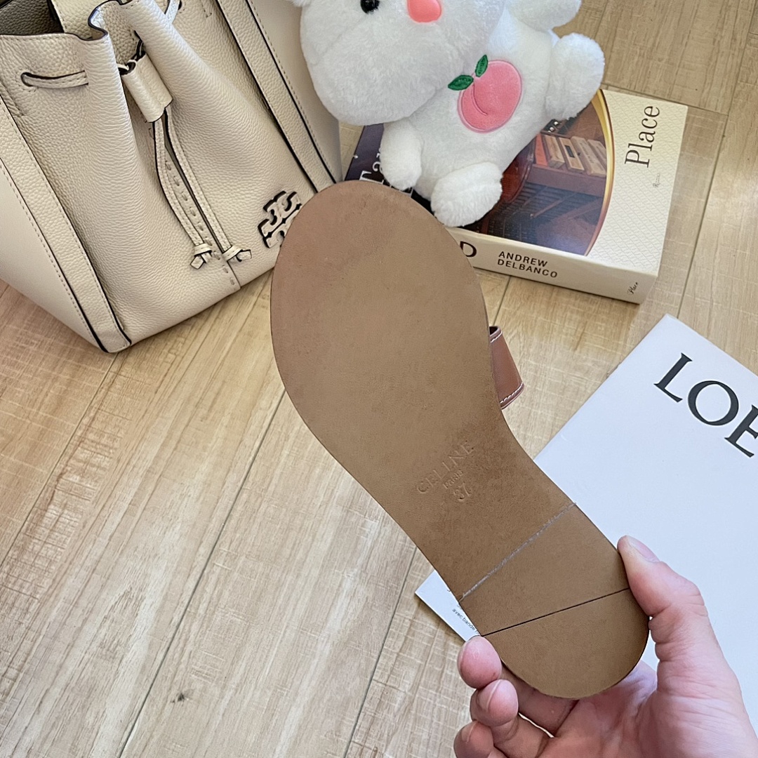 Celine Marina Triomphe Mule · 5243 — תמונה 12