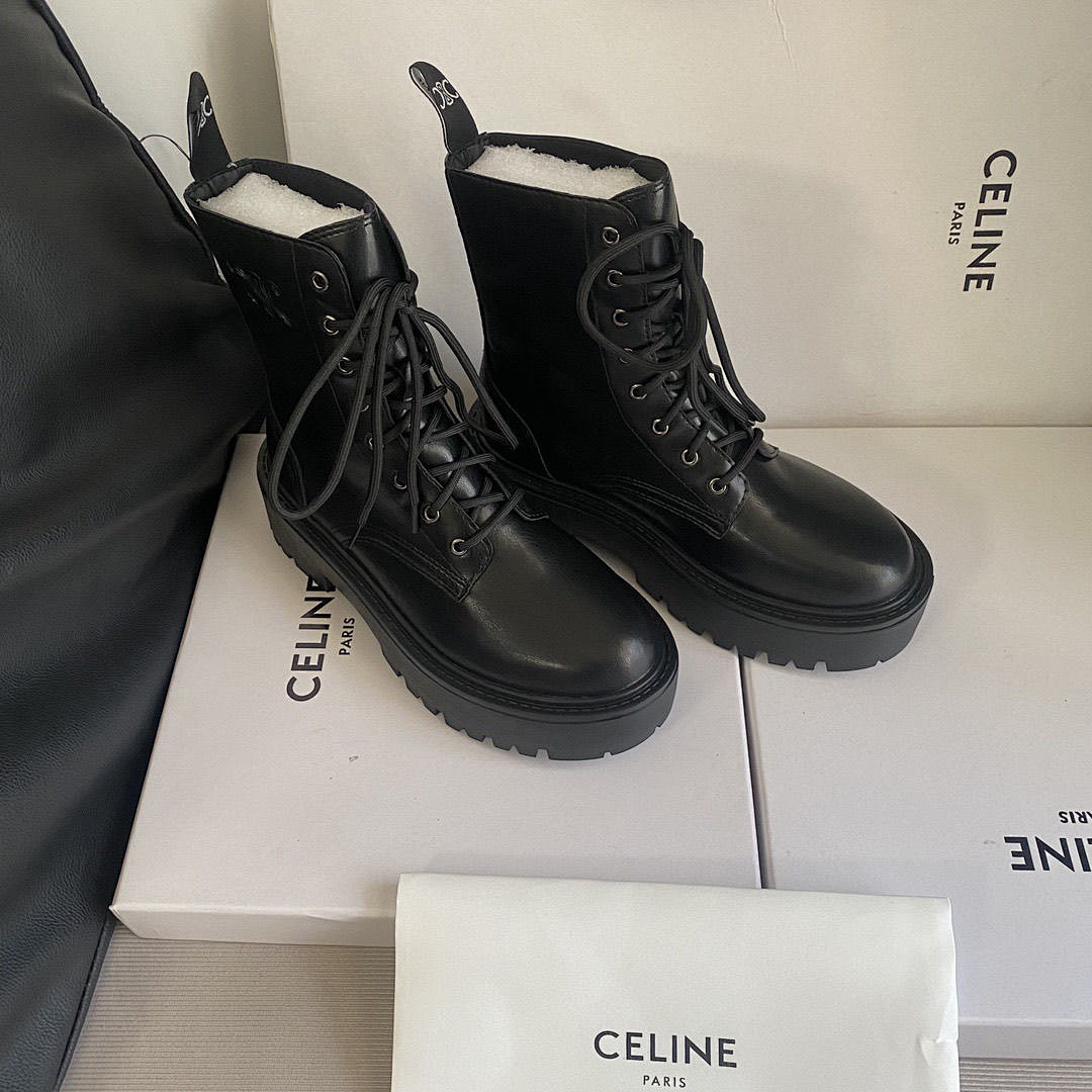 Celine Bulky Laced Up Boot · 5582 — תמונה 4