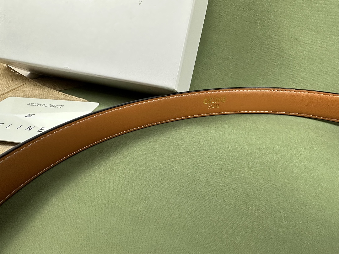 CELINE Triomphe Belt · 4909 — תמונה 5