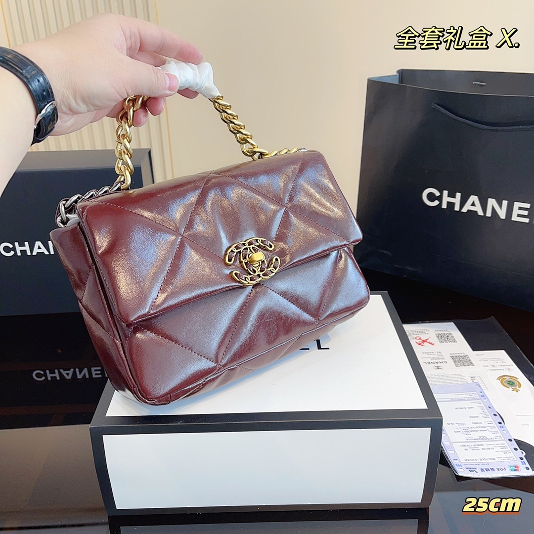 Chanel 19 Flap Bag · 5103 — תמונה 10