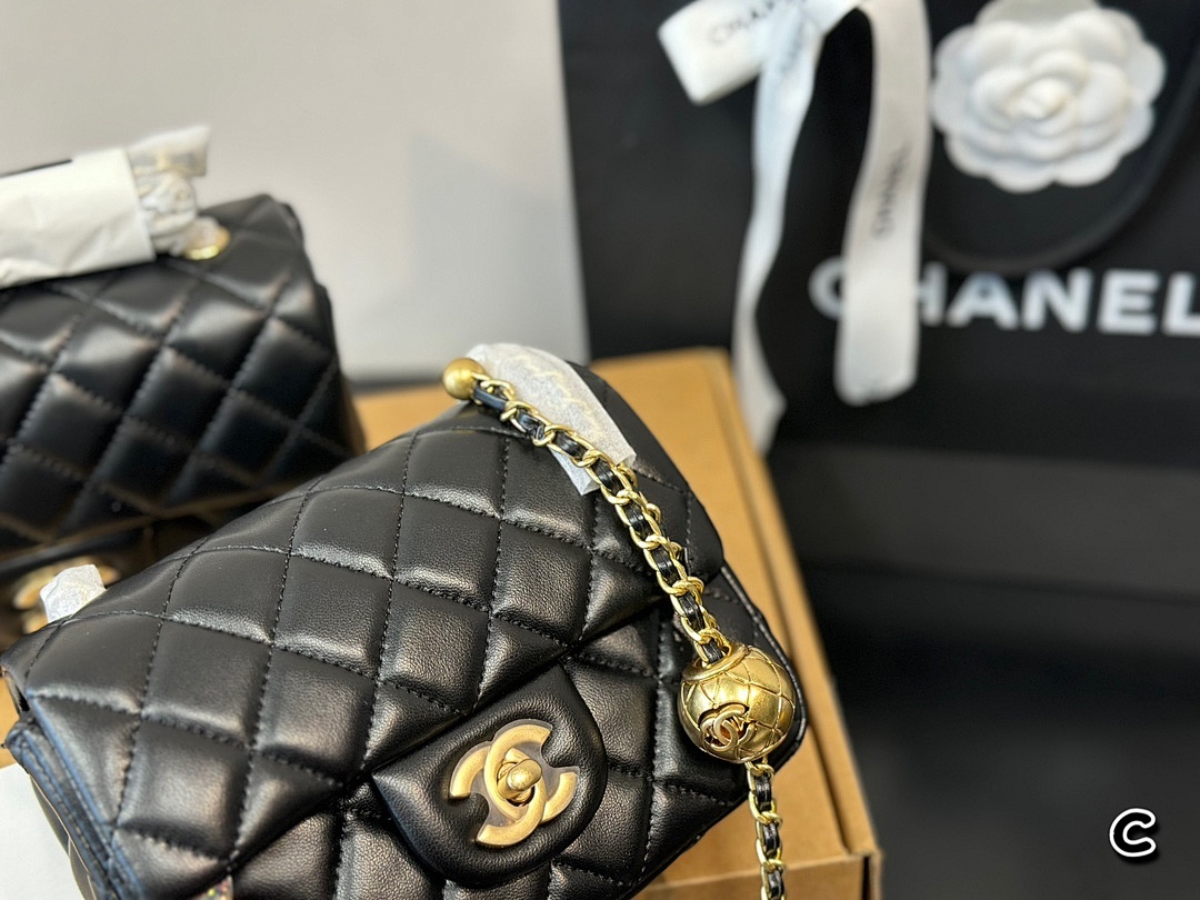 Chanel Mini Square Pearl Crush Flap · 5047 — תמונה 17