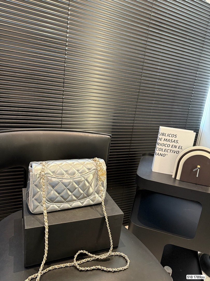 Chanel Mini Rectangular Classic Flap · 5721 — תמונה 6