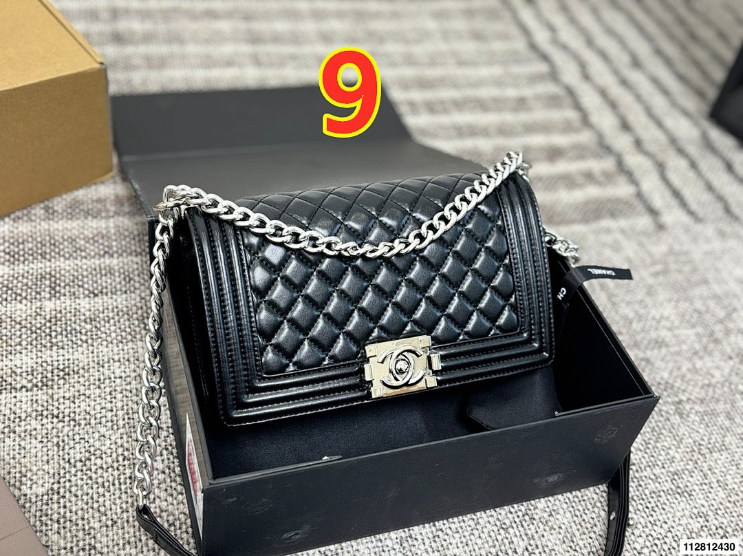 Chanel Boy Bag · 5898 — תמונה 2