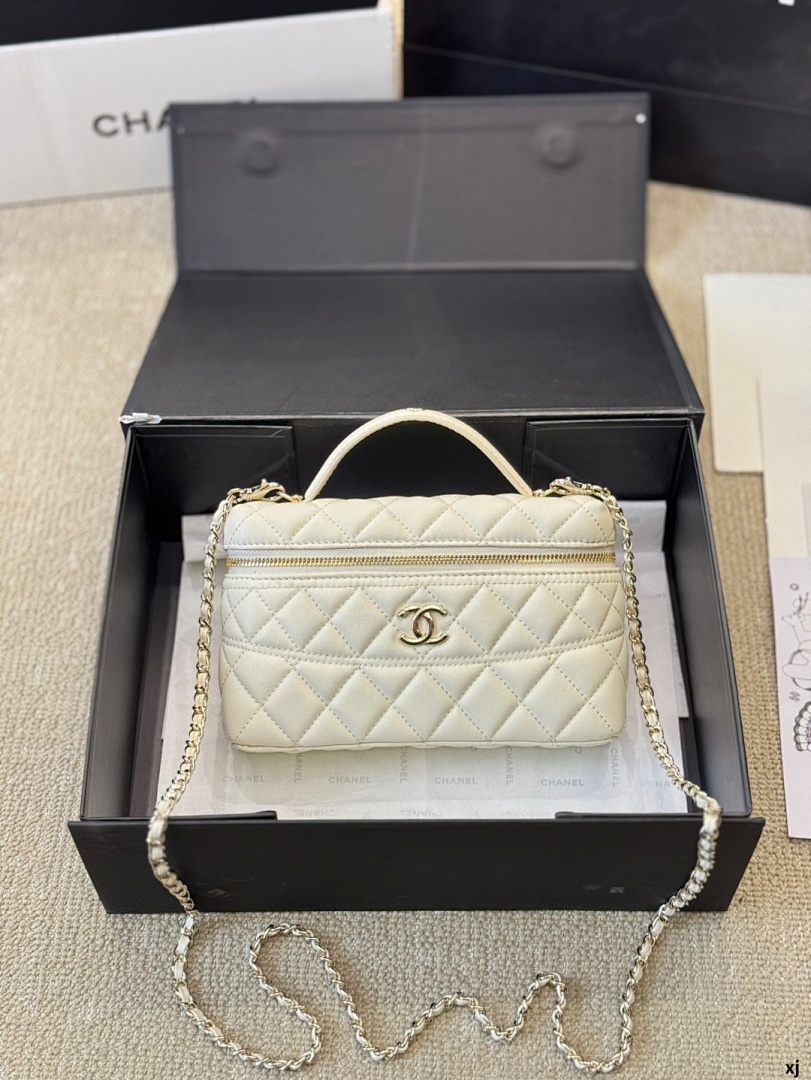Chanel Slim Vanity Case With Chain · 5300 — תמונה 24