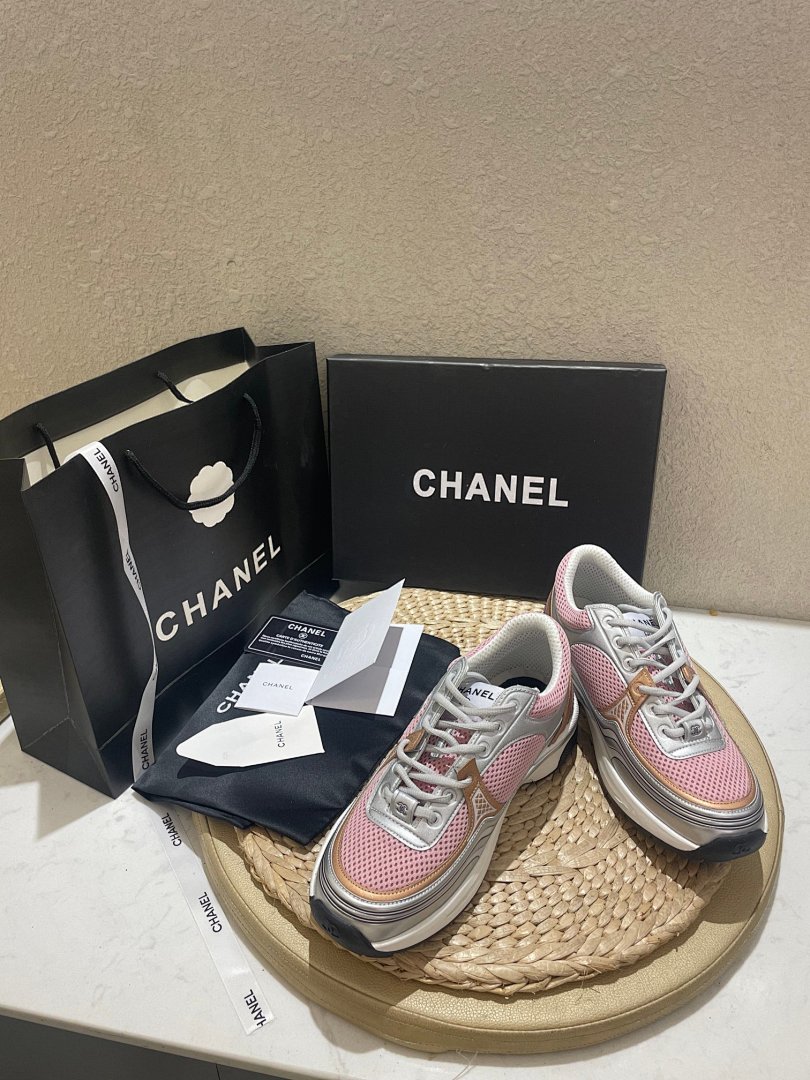 Chanel CC Logo Sneaker · 5087 — תמונה 21