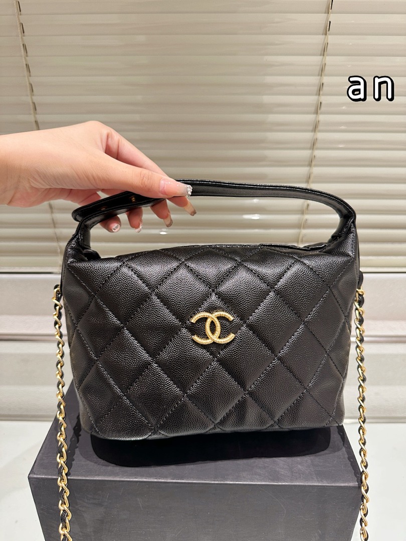 Chanel Caviar Quilted Hobo Clutch With · 5545 — תמונה 8