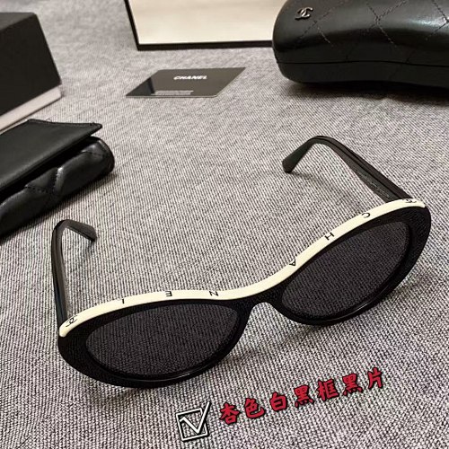 Chanel 5416 · 4962