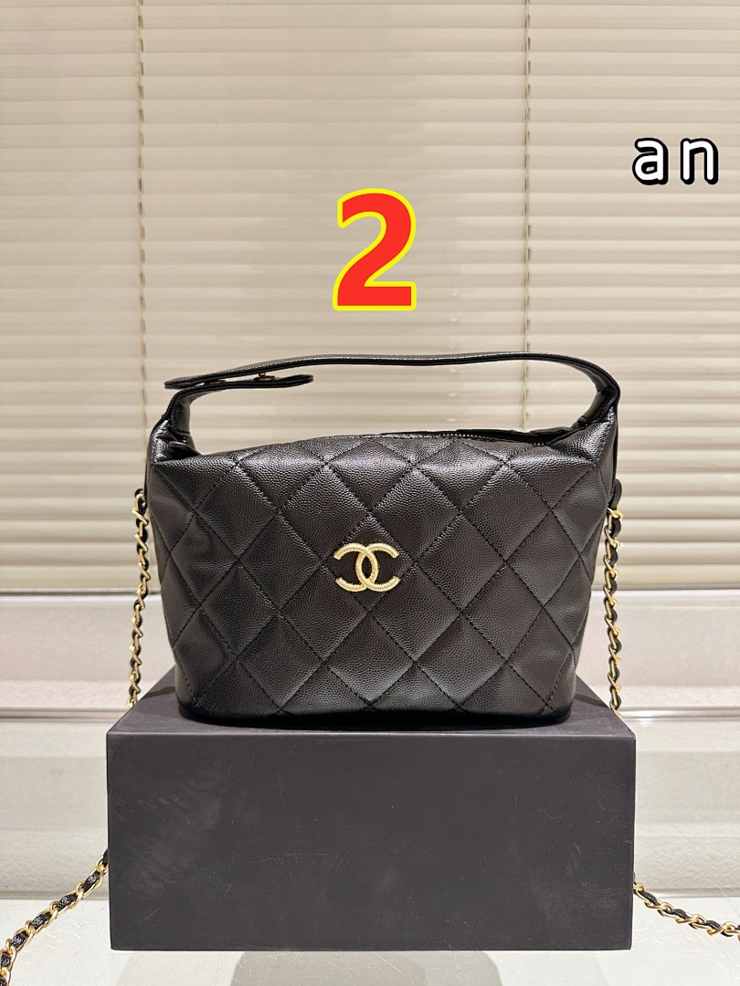 Chanel Caviar Quilted Hobo Clutch With · 5545 — תמונה 11