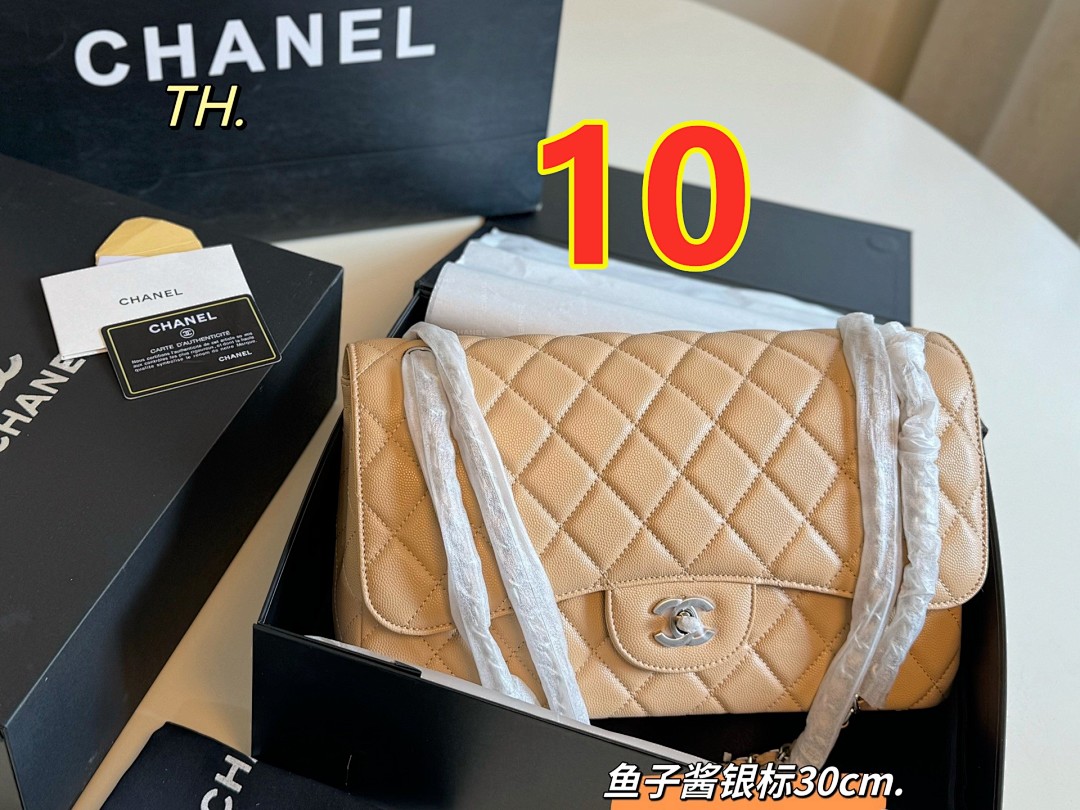 Chanel Classic Caviar Jumbo Double Flap · 5667 — תמונה 4