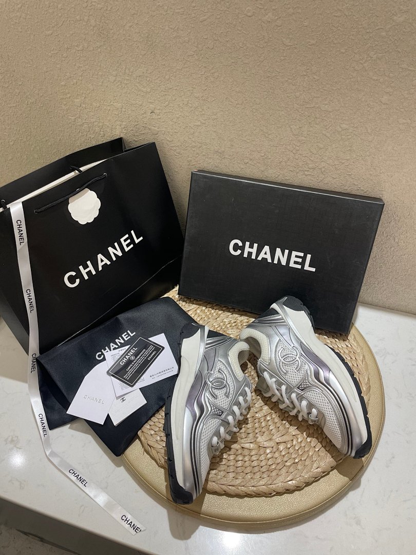 Chanel CC Logo Sneaker · 5087 — תמונה 7