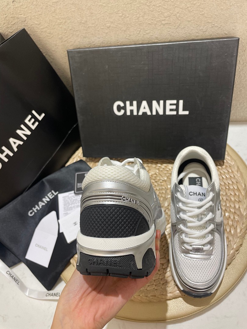 Chanel CC Logo Sneaker · 5087 — תמונה 6