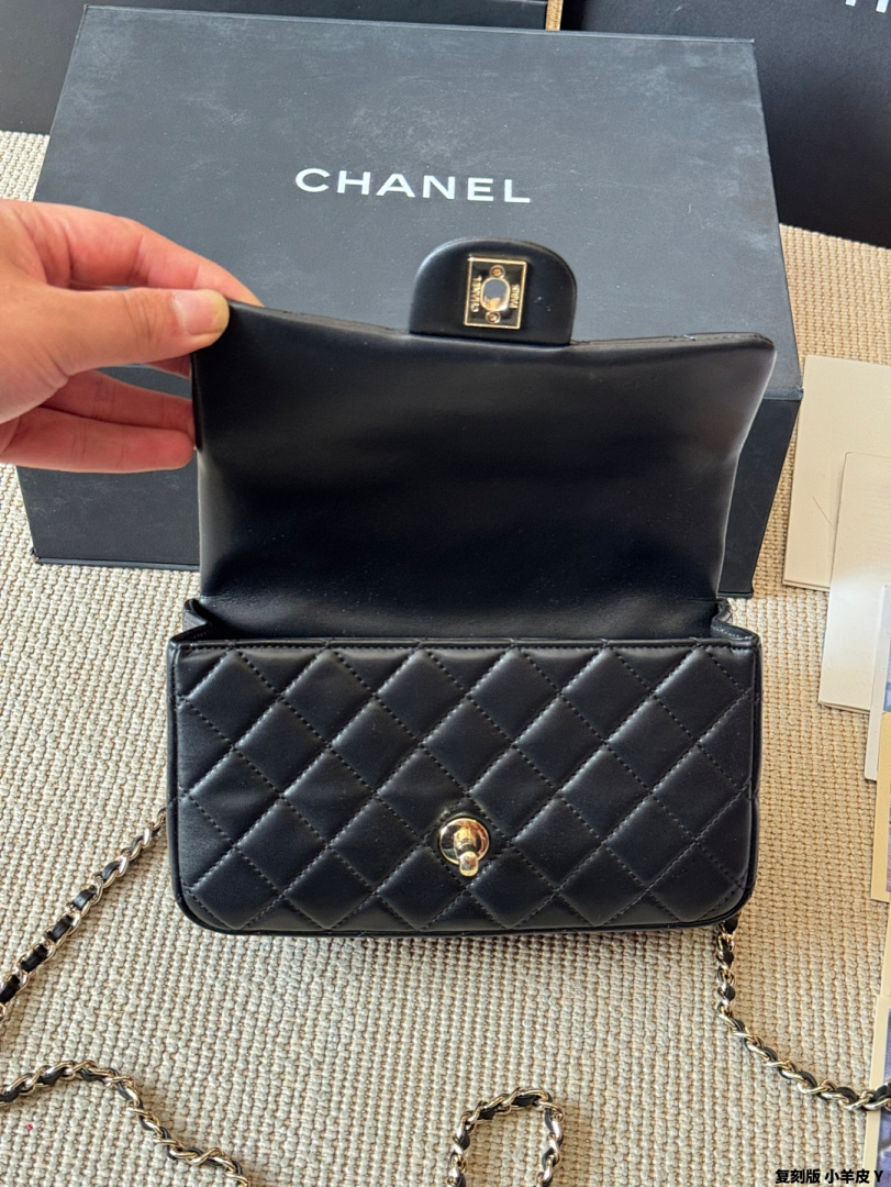 Chanel Mini Flap Bag with Top · 6316 — תמונה 5