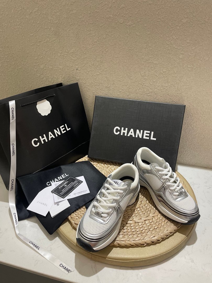 Chanel CC Logo Sneaker · 5087 — תמונה 9