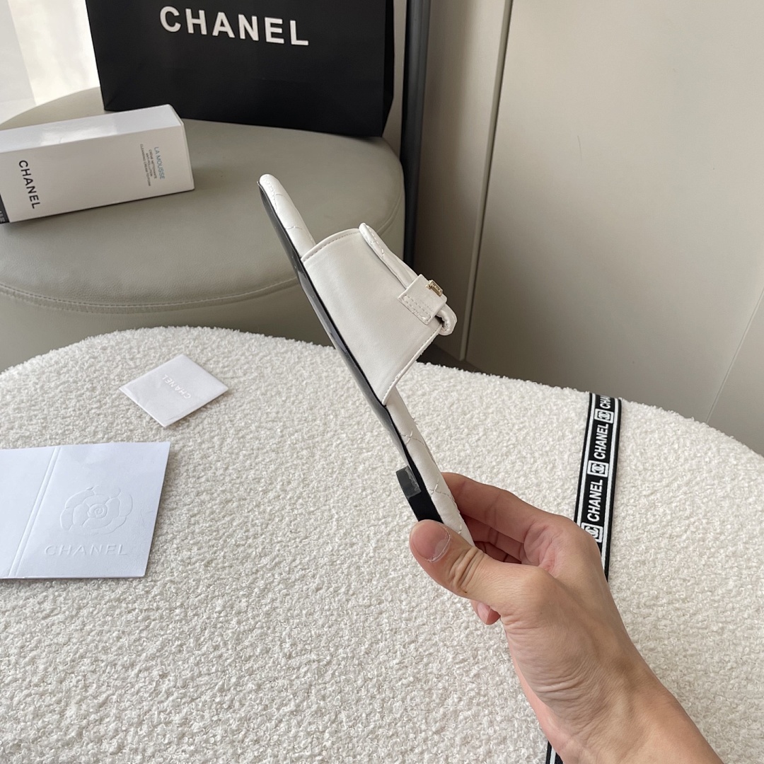 Chanel — סנדלים וכפכפים · 5194 — תמונה 8
