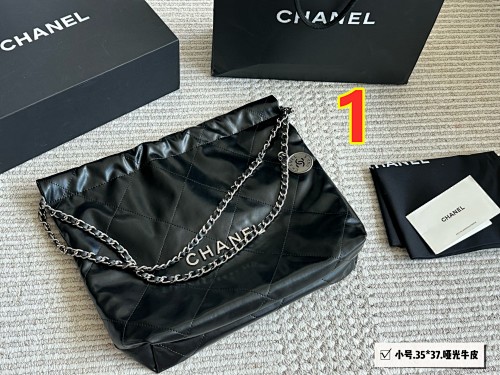 Chanel 22 · 5967