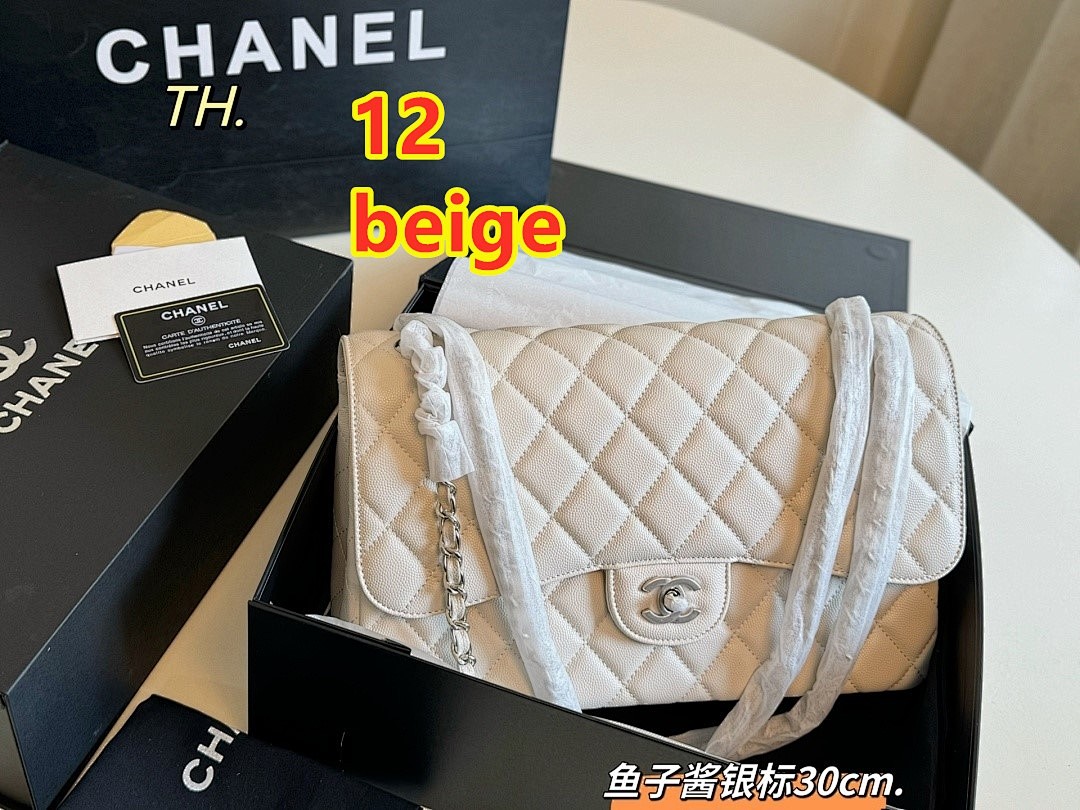 Chanel Classic Caviar Jumbo Double Flap · 5667 — תמונה 2