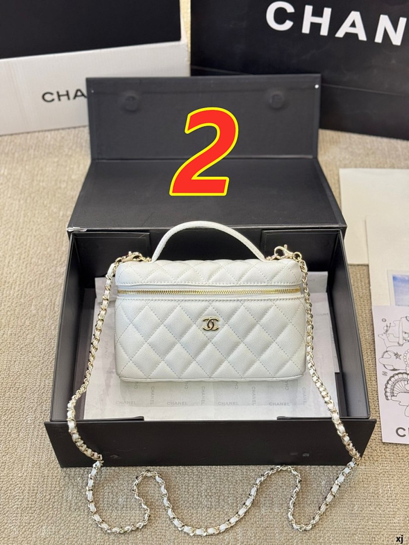 Chanel Slim Vanity Case With Chain · 5300 — תמונה 3