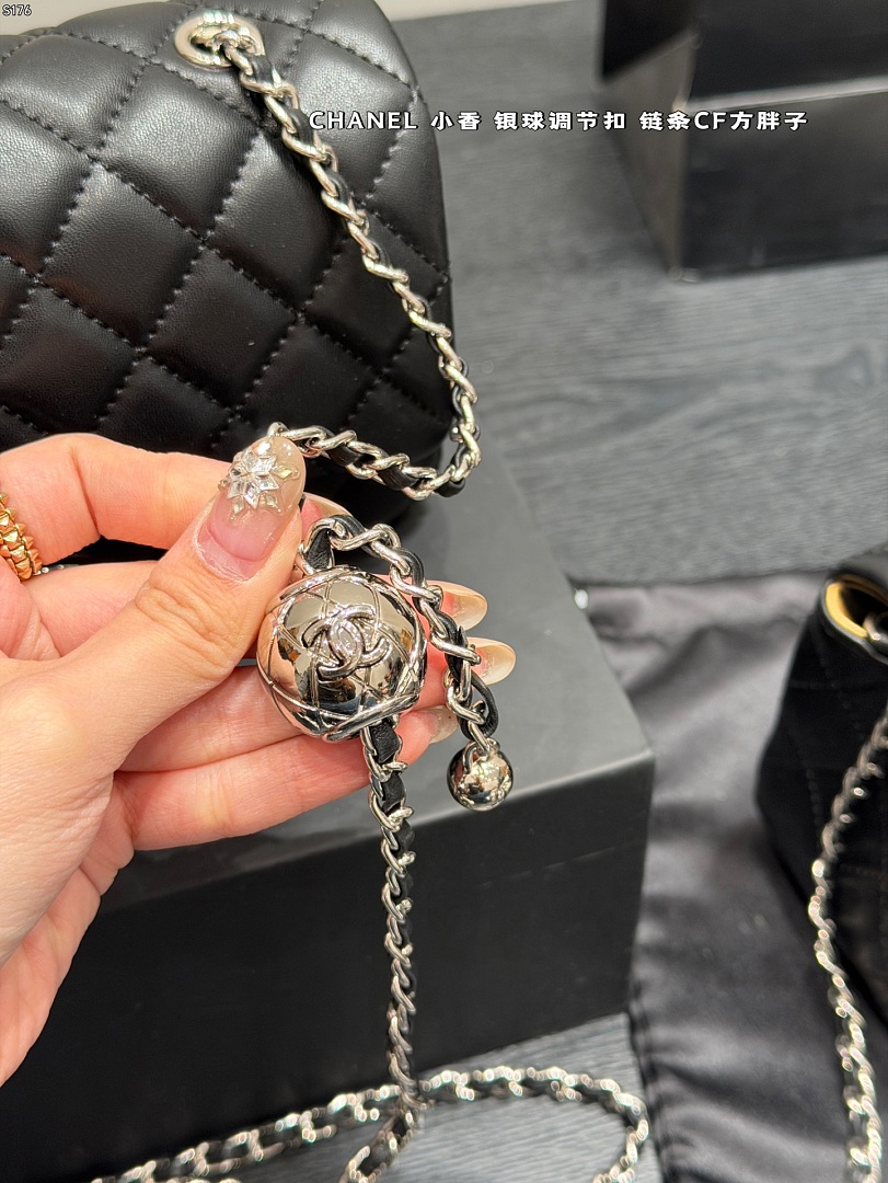 Chanel Classic Flap Mini · 6401 — תמונה 6