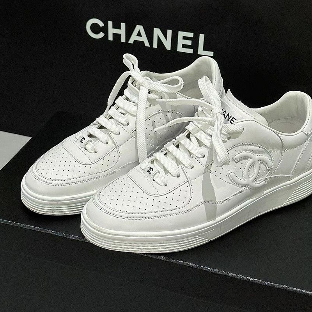Chanel CC Logo Sneaker · 5149 — תמונה 6