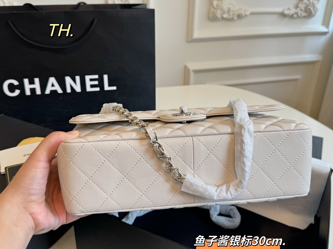 Chanel Classic Caviar Jumbo Double Flap · 5667 — תמונה 15
