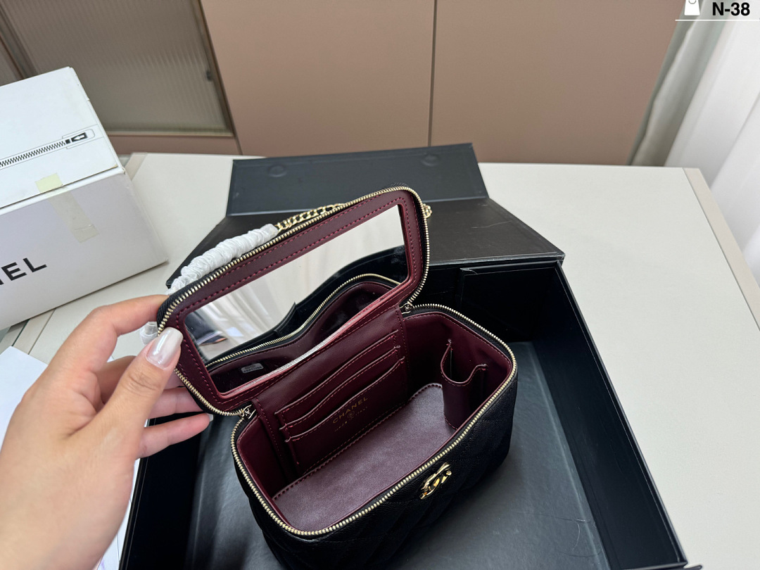 Chanel Vanity Case · 6353 — תמונה 2