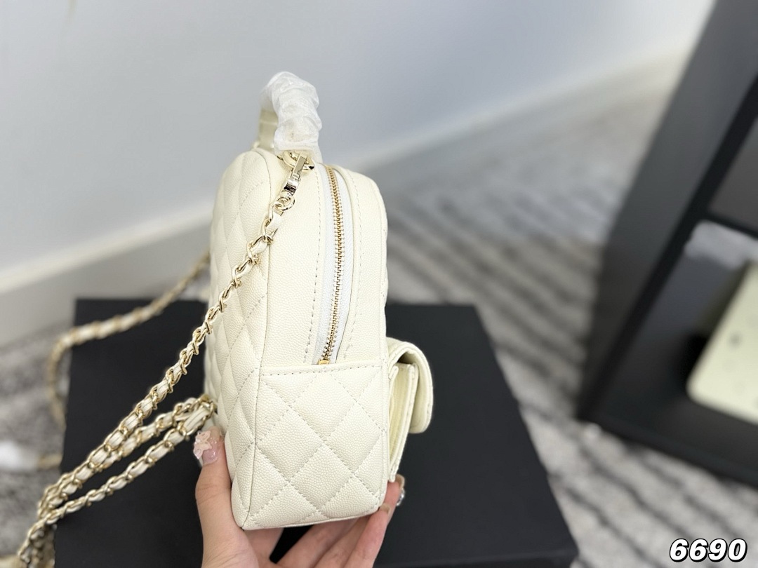 Chanel Mini Backpack · 5669 — תמונה 6