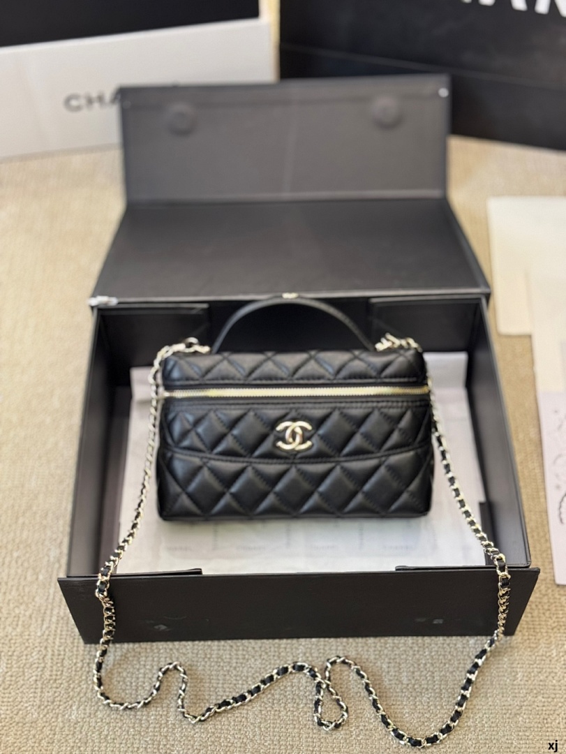 Chanel Slim Vanity Case With Chain · 5300 — תמונה 25