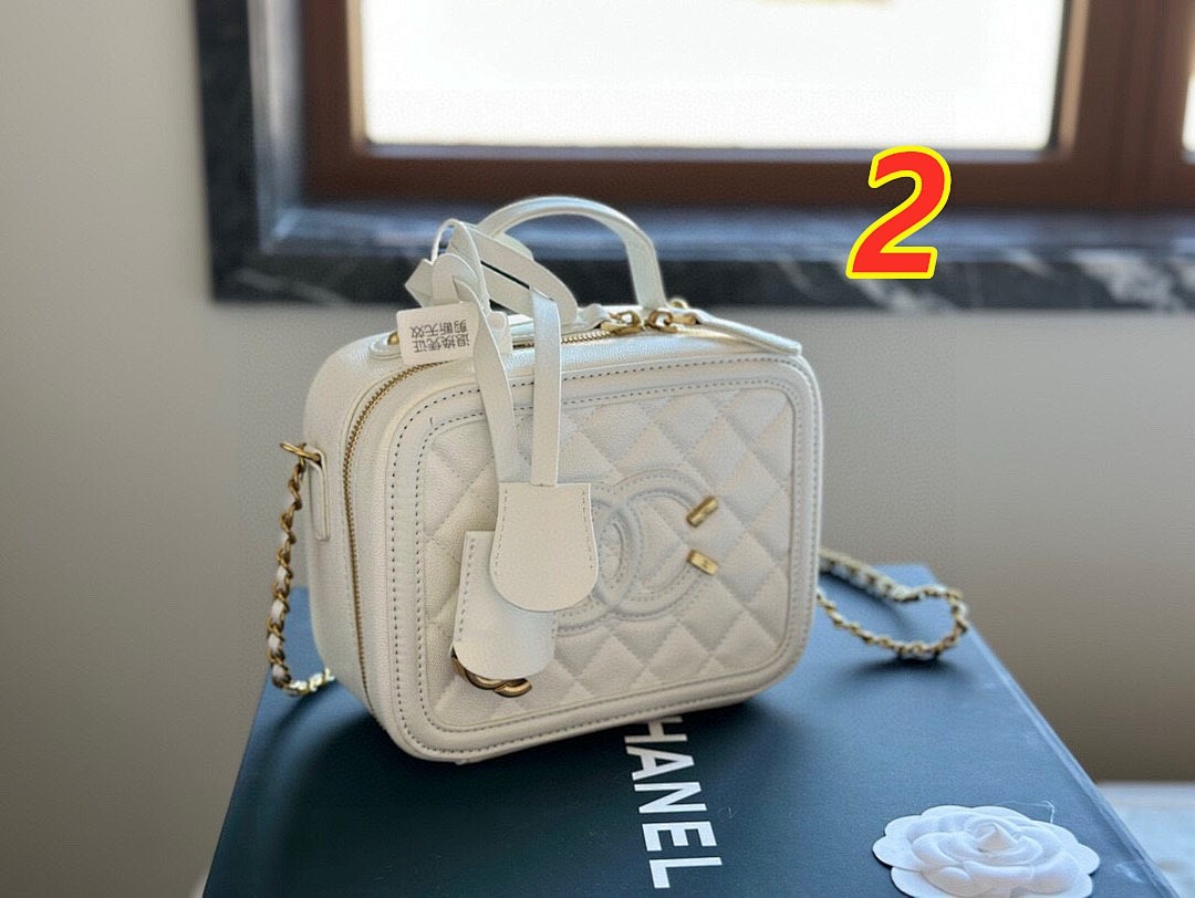 Chanel Filigree Vanity Case · 5158 — תמונה 11