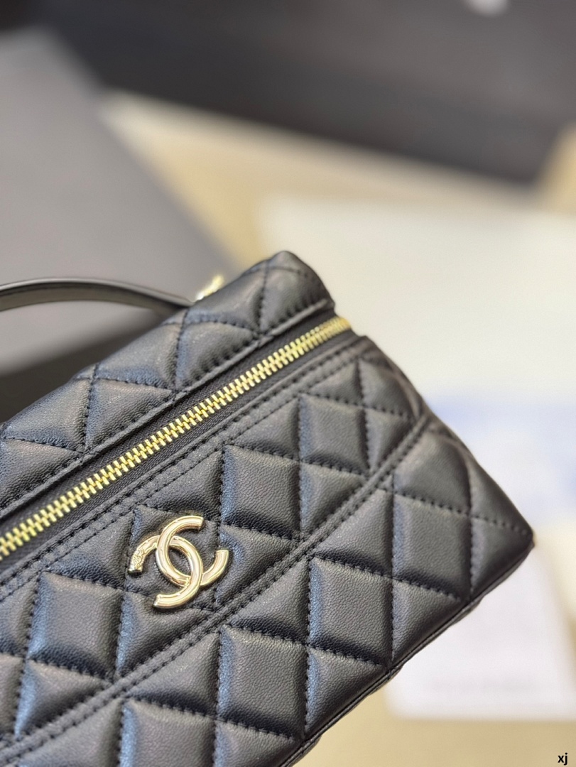 Chanel Slim Vanity Case With Chain · 5300 — תמונה 14
