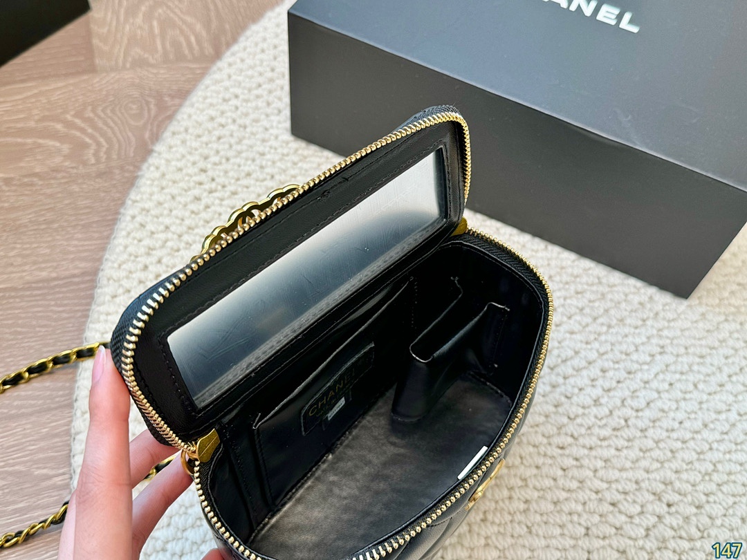 Chanel Vanity Case · 4936 — תמונה 6