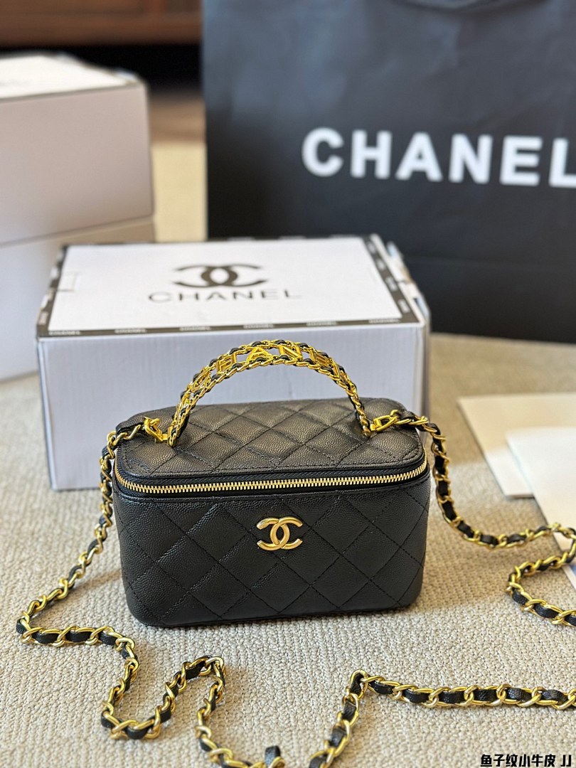 Chanel Vanity Case With Chain · 4715 — תמונה 11
