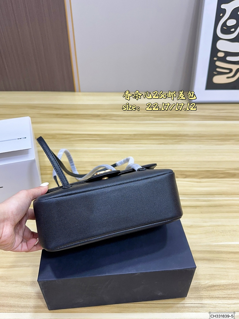 Chanel Preppy Coco Mini Flap Bag · 6355 — תמונה 3