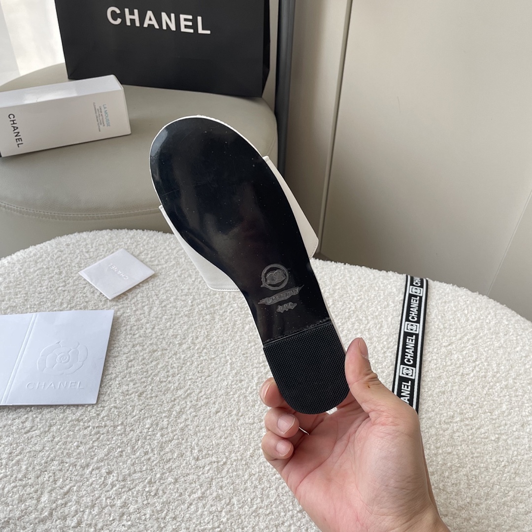 Chanel — סנדלים וכפכפים · 5194 — תמונה 7