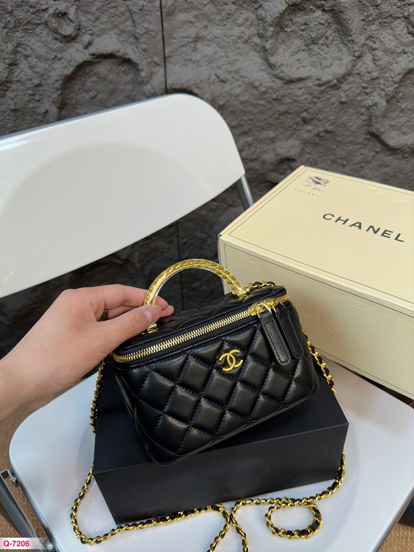 Chanel Vanity Case · 4777 — תמונה 18