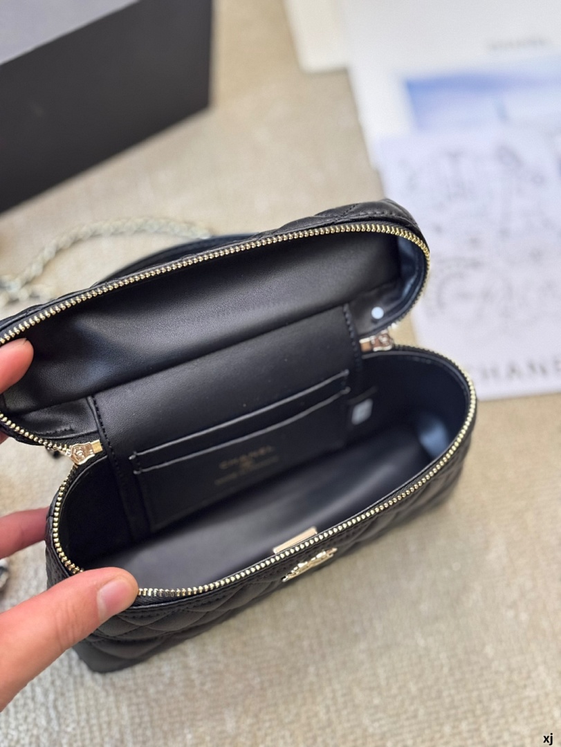 Chanel Slim Vanity Case With Chain · 5300 — תמונה 11