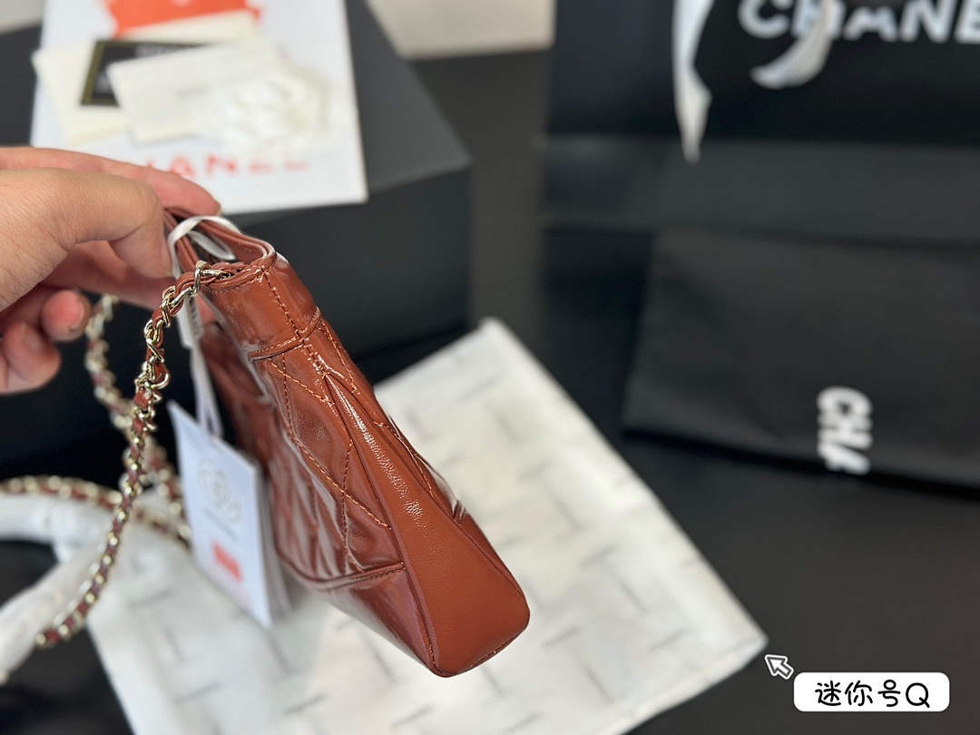 Chanel Nano 31 Shopping Bag · 5104 — תמונה 8