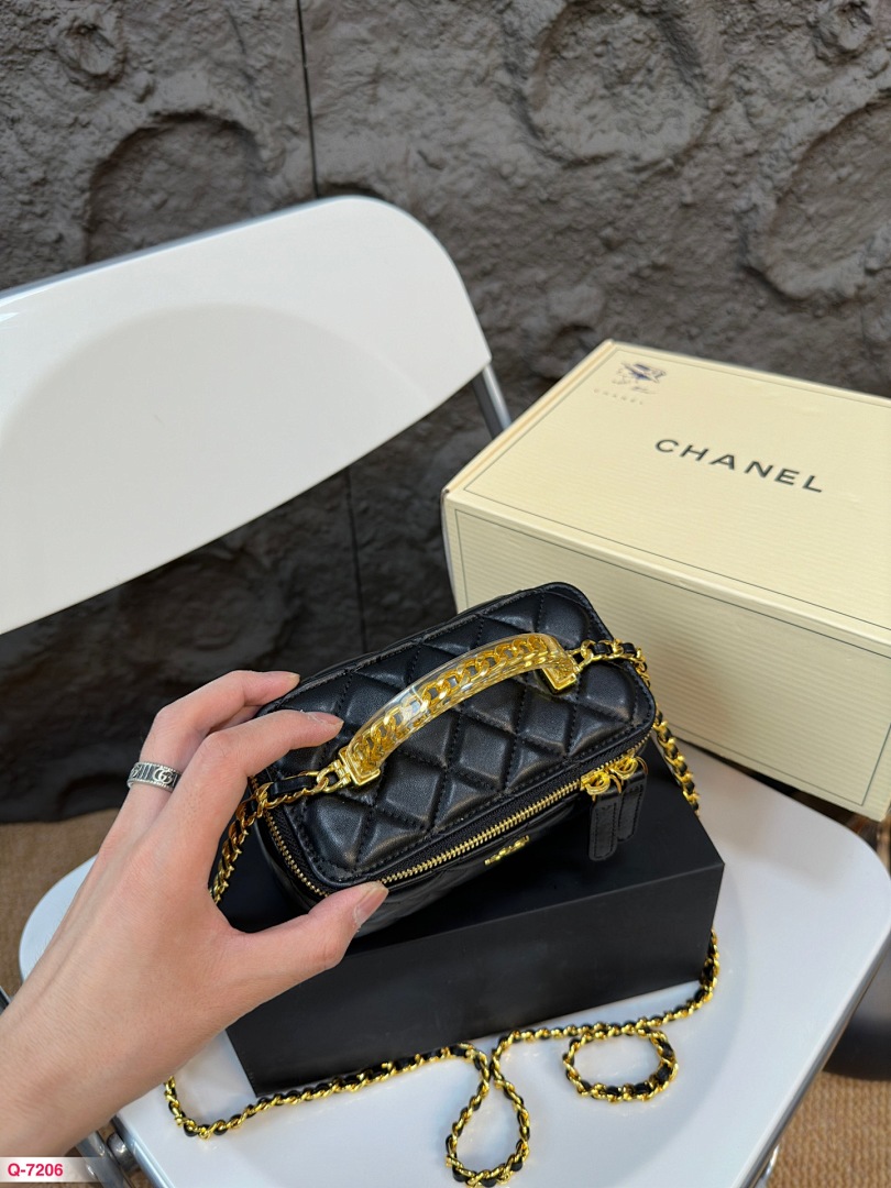 Chanel Vanity Case · 4777 — תמונה 17