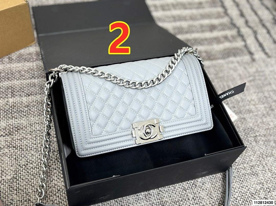 Chanel Boy Bag · 5898 — תמונה 9