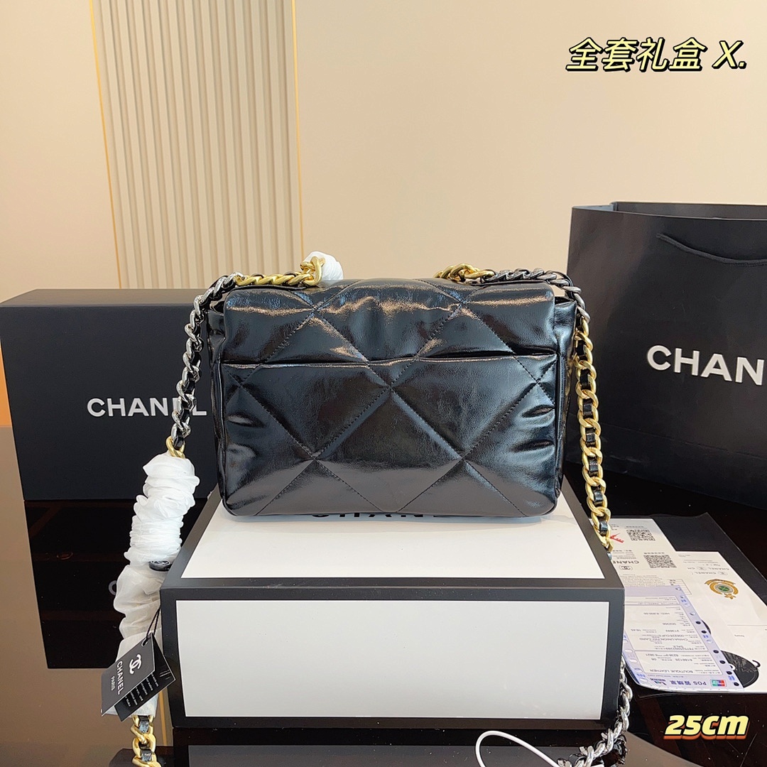 Chanel 19 Flap Bag · 5103 — תמונה 7