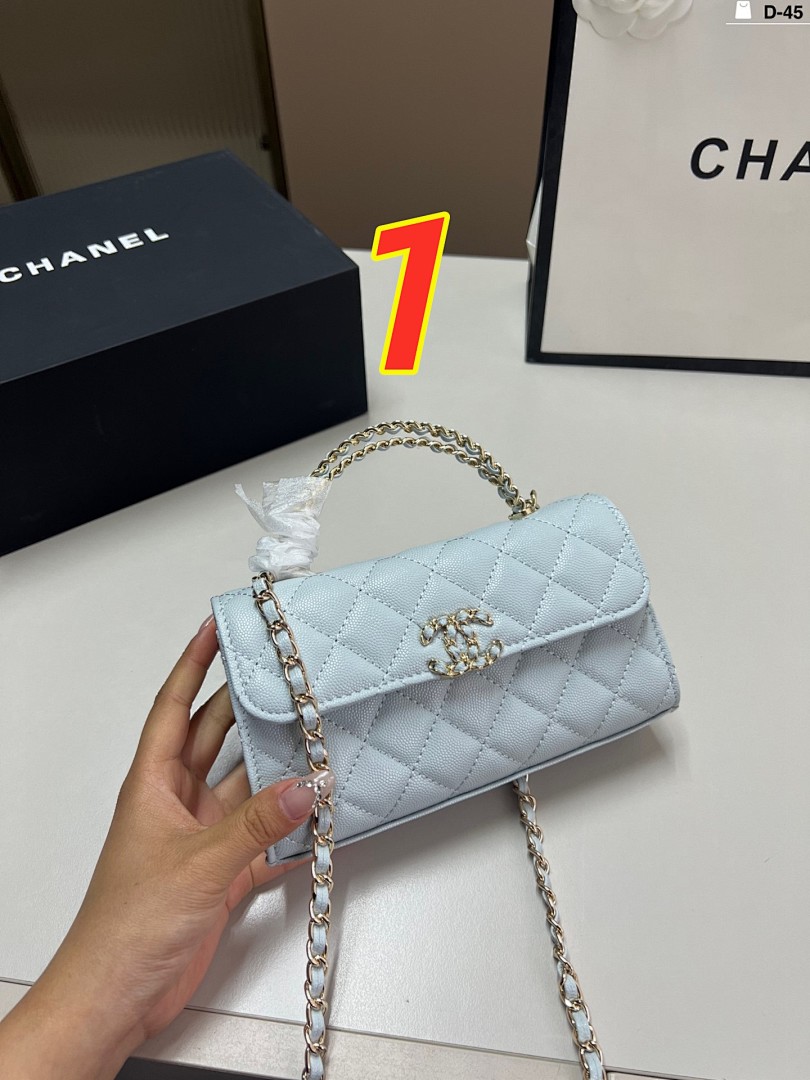 Chanel Mini Flap Top Handle · 5422