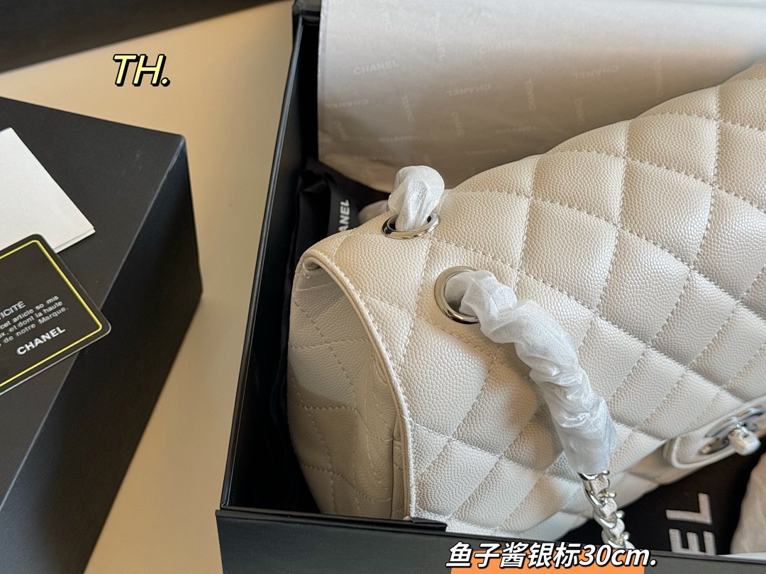 Chanel Classic Caviar Jumbo Double Flap · 5667 — תמונה 16